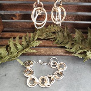 Avon Modern Safari Set